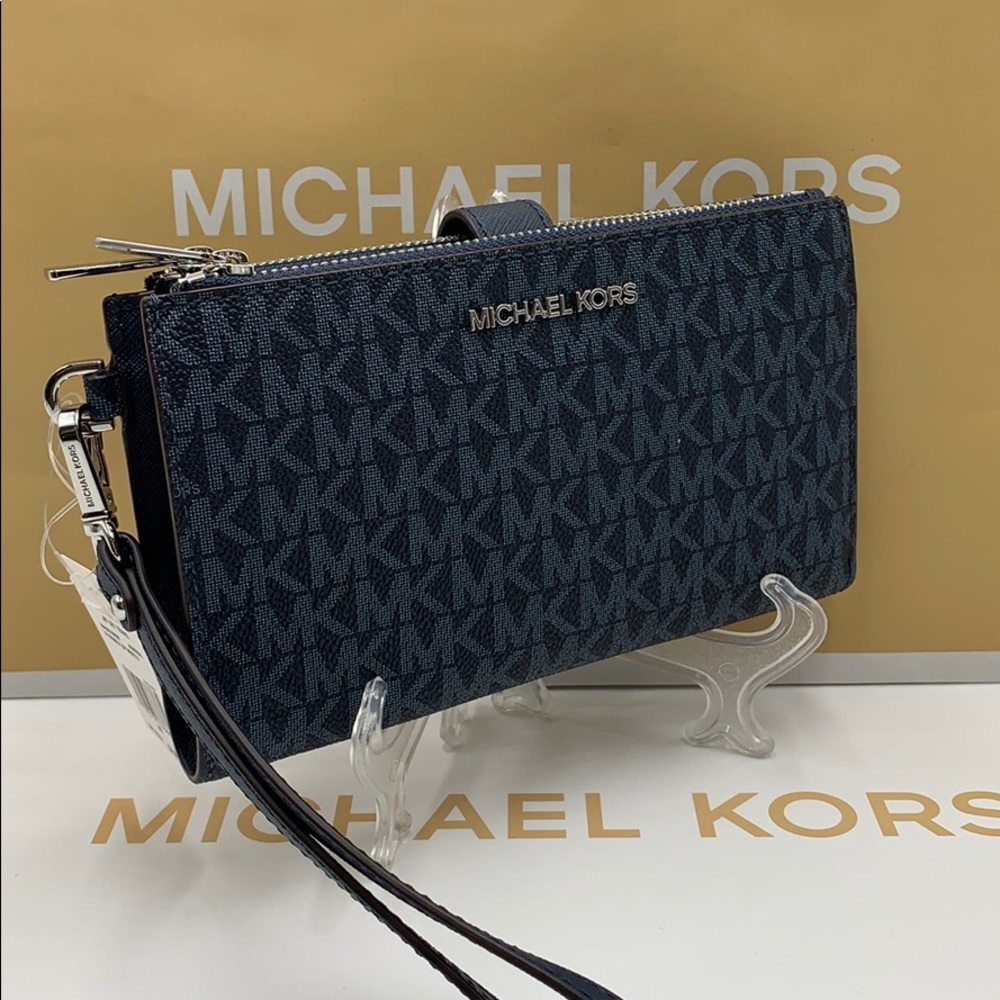 MICHAEL KORS JET SET TRAVEL LG DOUBLE ZIP WRISTLET PHONE HOLDER ADMIRAL NWT - Picture 2 of 16